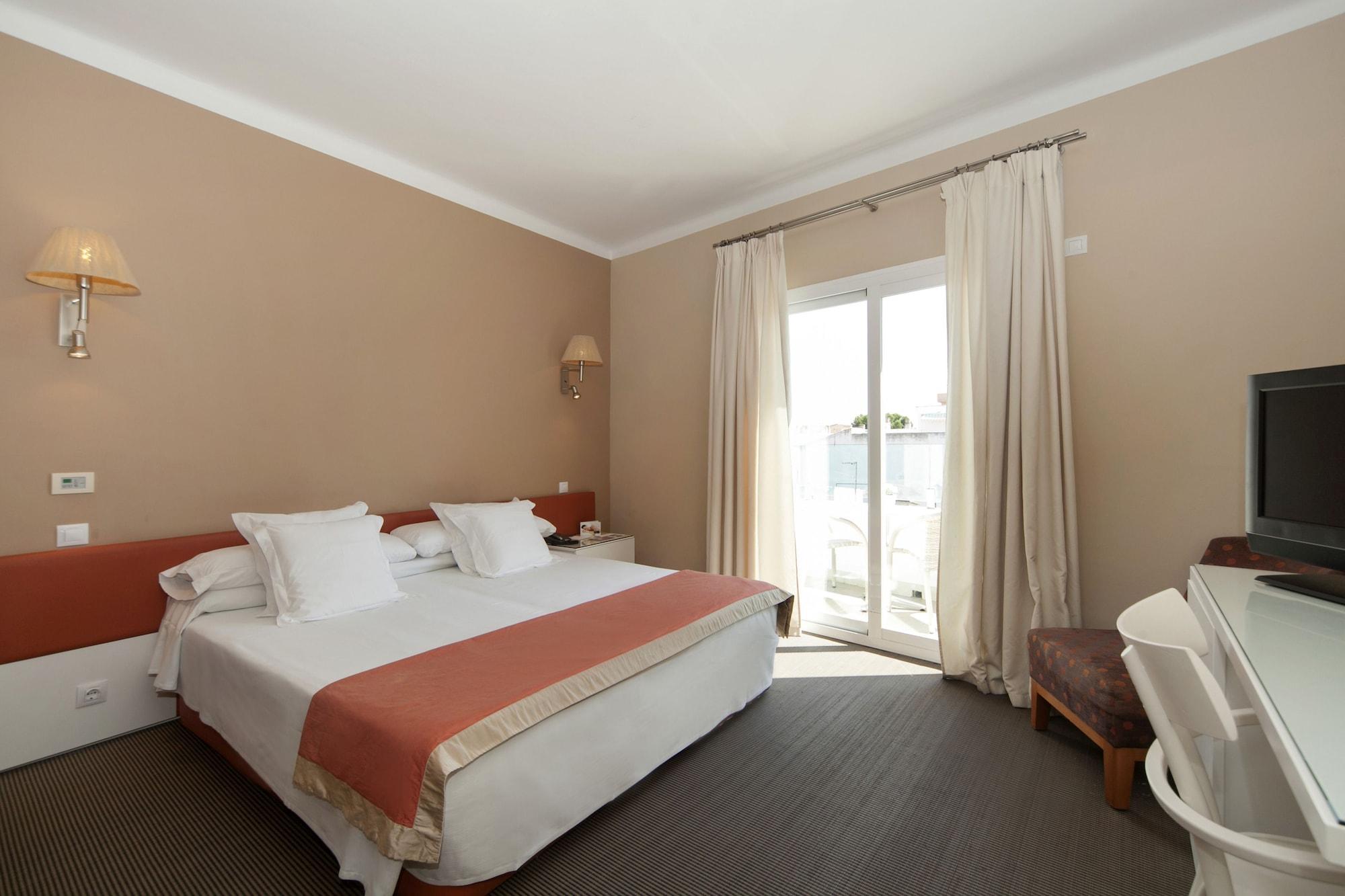 ยูอาร์ ปอร์โตฟิโน Hotel ปัลมาเดมายอร์กา ภายนอก รูปภาพ