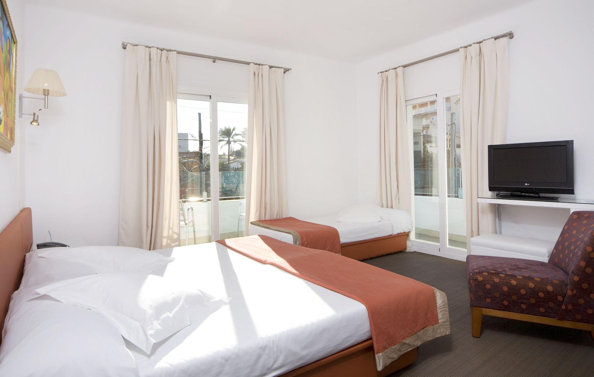 ยูอาร์ ปอร์โตฟิโน Hotel ปัลมาเดมายอร์กา ภายนอก รูปภาพ